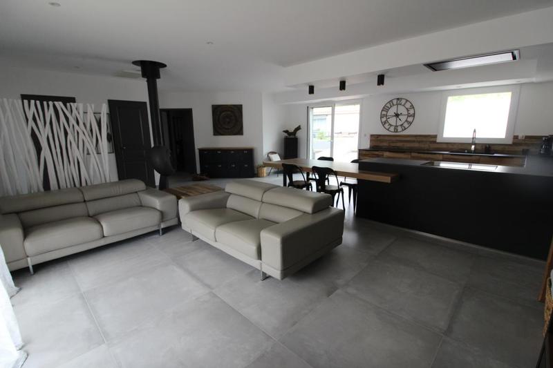 Villa - 117 m² - 4 pièces