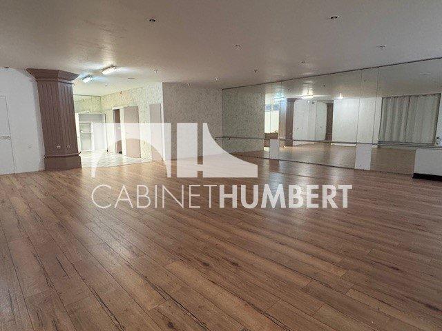 Local commercial - 140 m²