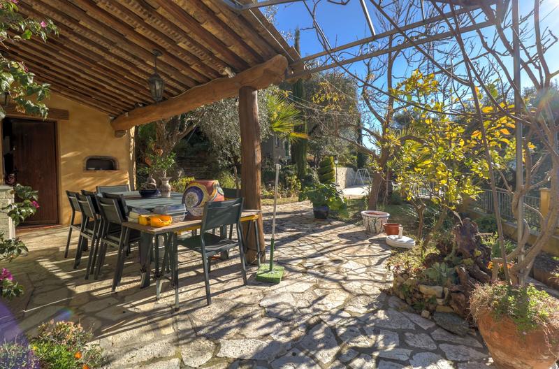 Maison - 148 m² - 6 pièces