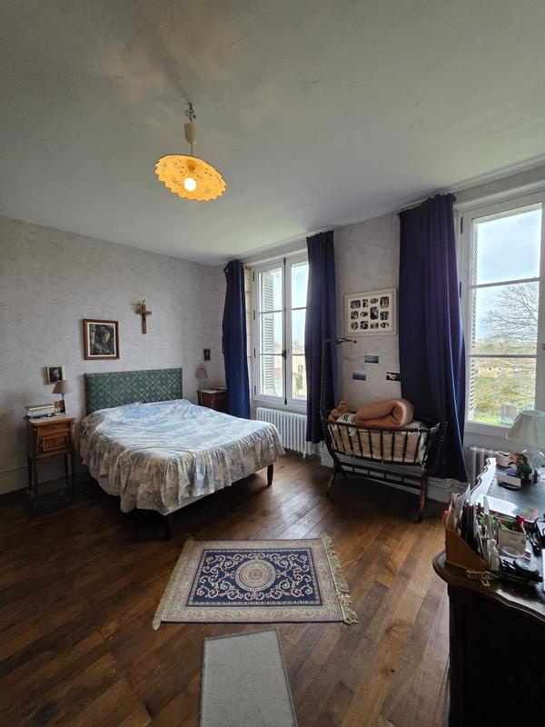 Maison de maîtres - 293 m² - 8 pièces