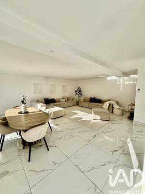 Maison - 132 m² - 4 pièces