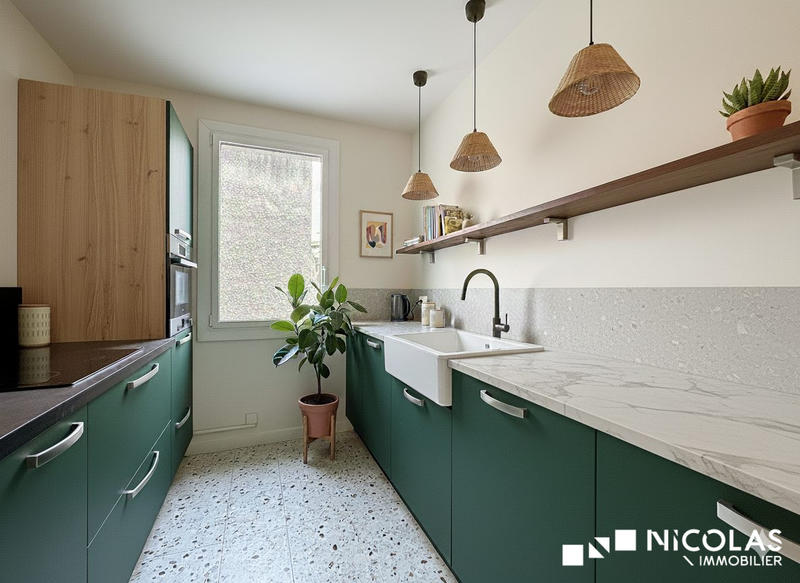 Appartement - 75 m² - 3 pièces