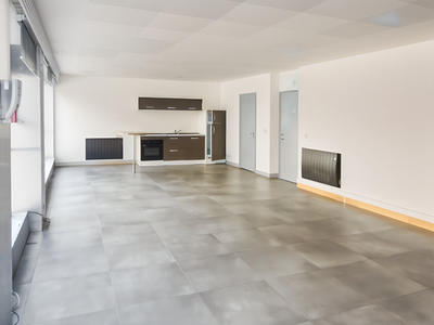 Local commercial - 110 m²