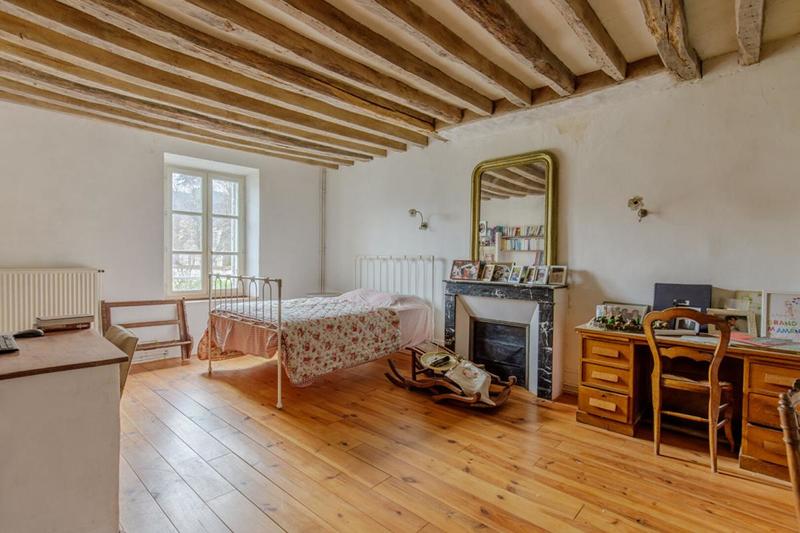 Maison - 241 m² - 7 pièces