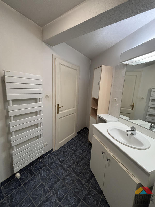 Appartement - 79 m² - 3 pièces