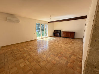 Appartement - 128 m² - 3 pièces