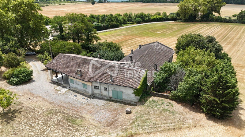 Maison - 228 m² - 6 pièces