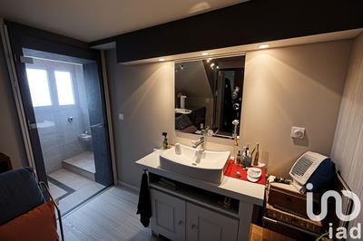 Maison - 151 m² - 7 pièces