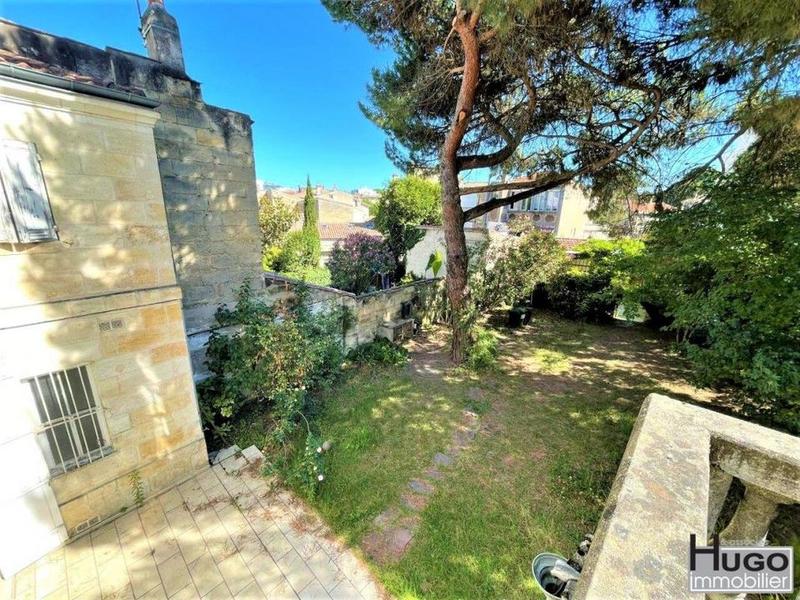 Hôtel particulier - 485 m² - 16 pièces