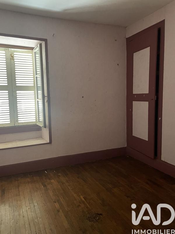 Maison de village - 200 m² - 10 pièces