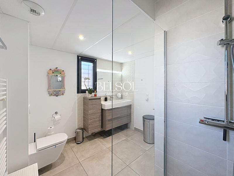 Maison contemporaine - 97 m² - 5 pièces