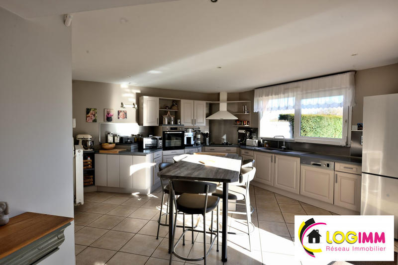 Pavillon - 145 m² - 6 pièces