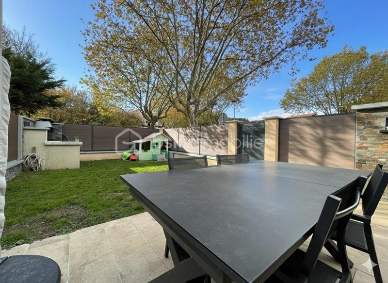 Maison de ville - 82 m² - 4 pièces