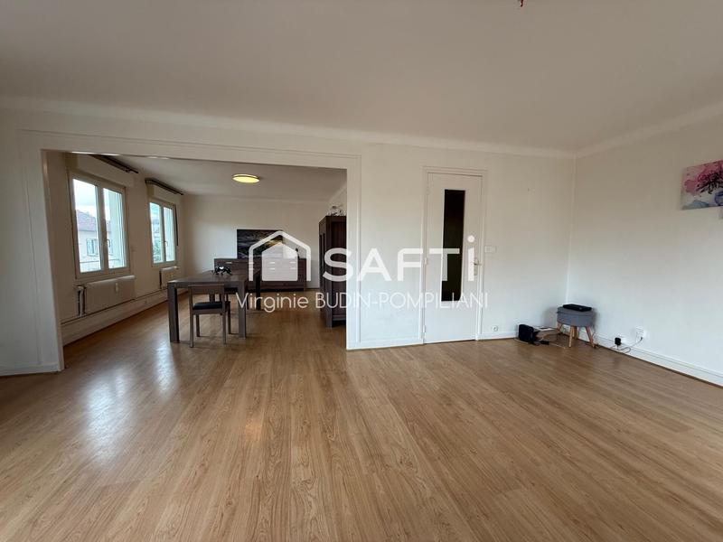 Appartement - 111 m² - 5 pièces