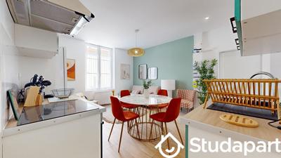 Chambre - 11 m² - 1 pièce