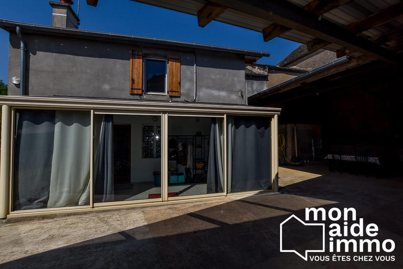 Maison - 104 m² - 5 pièces