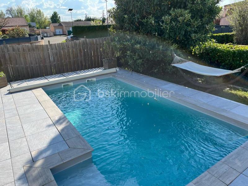 Maison traditionnelle - 110 m² - 4 pièces