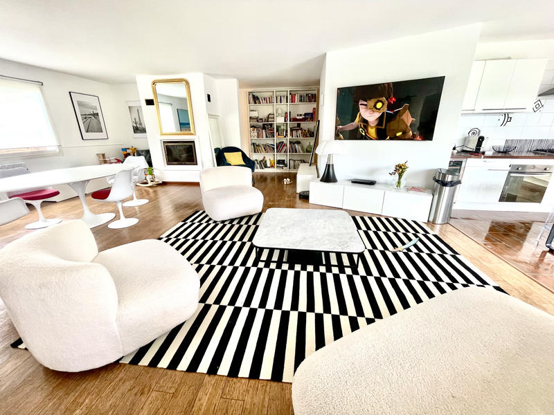 Maison - 200 m² - 7 pièces