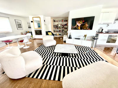 Maison - 200 m² - 7 pièces