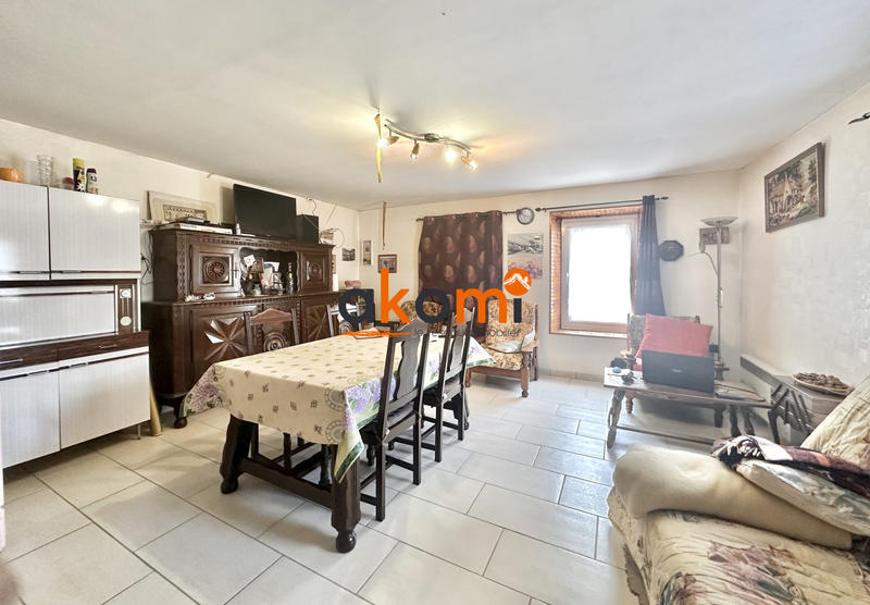 Maison - 148 m² - 8 pièces