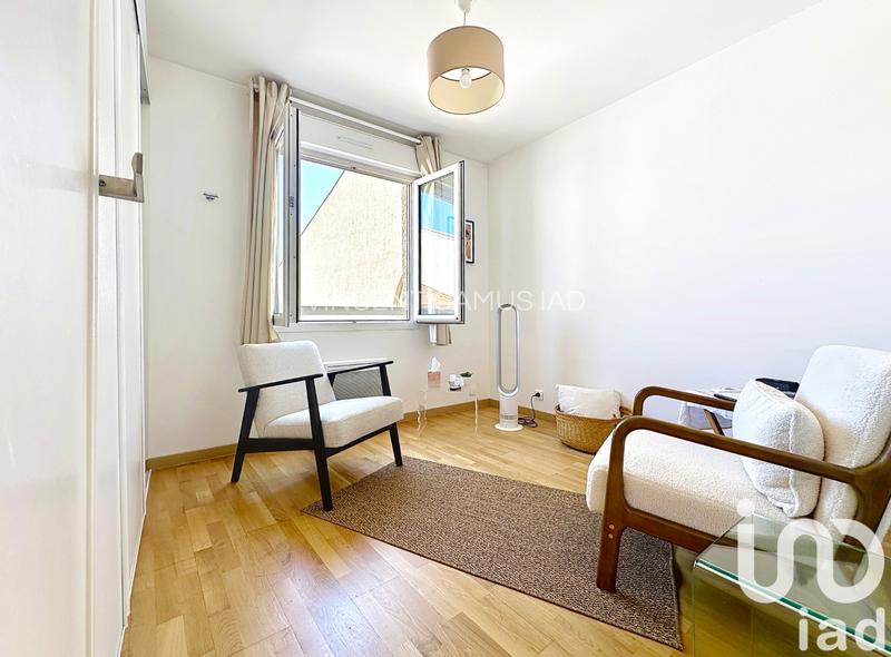 Appartement - 98 m² - 4 pièces