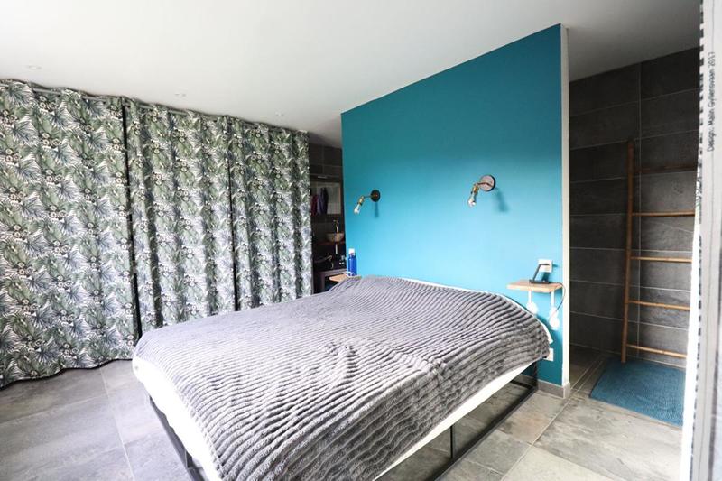 Maison - 160 m² - 7 pièces