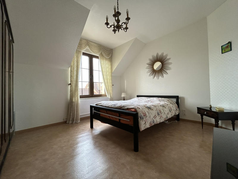 Maison - 92 m² - 4 pièces