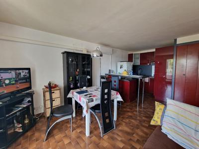 Appartement - 49 m² - 2 pièces
