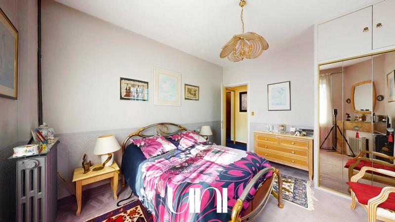 Maison - 172 m² - 7 pièces