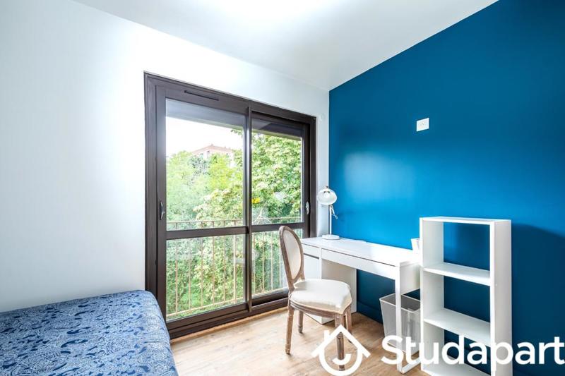 Chambre - 11 m² - 1 pièce