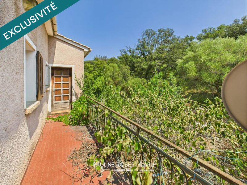 Maison - 350 m² - 15 pièces