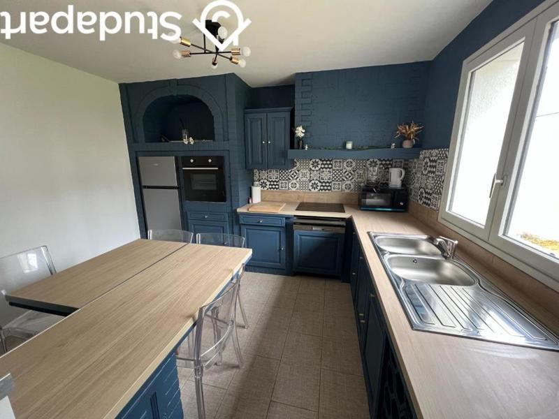 Chambre - 12 m² - 1 pièce