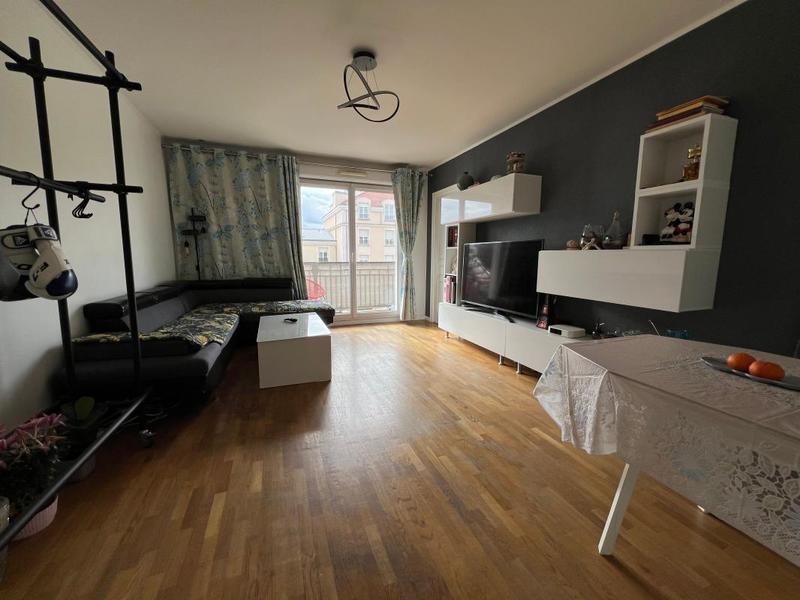 Appartement - 72 m² - 4 pièces