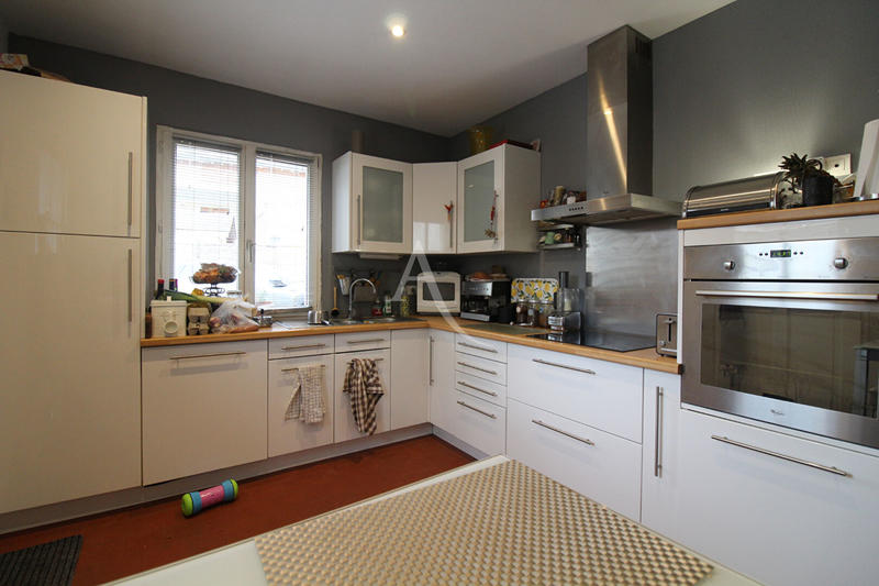 Maison - 114 m² - 5 pièces