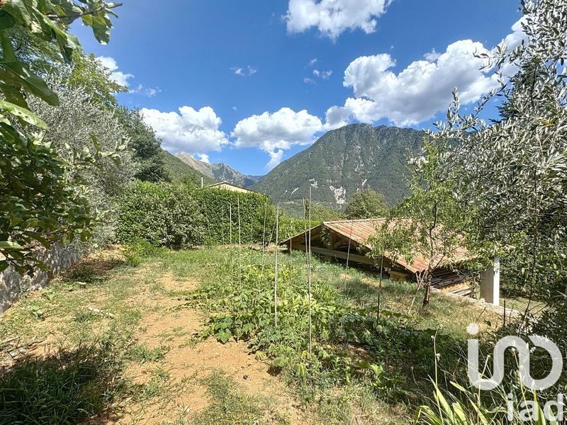 Maison - 183 m² - 5 pièces