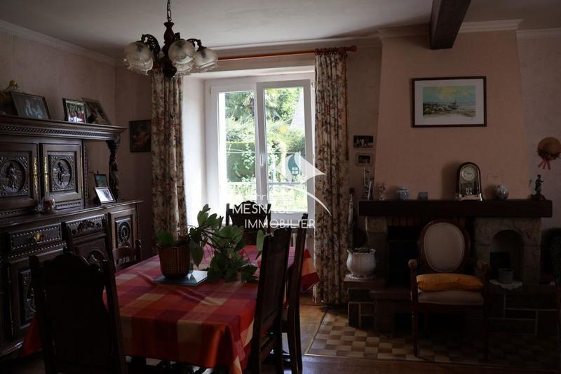 Maison en pierre - 110 m² - 6 pièces