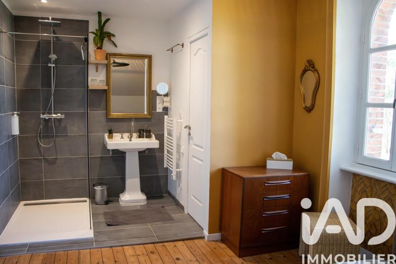 Maison - 357 m² - 14 pièces