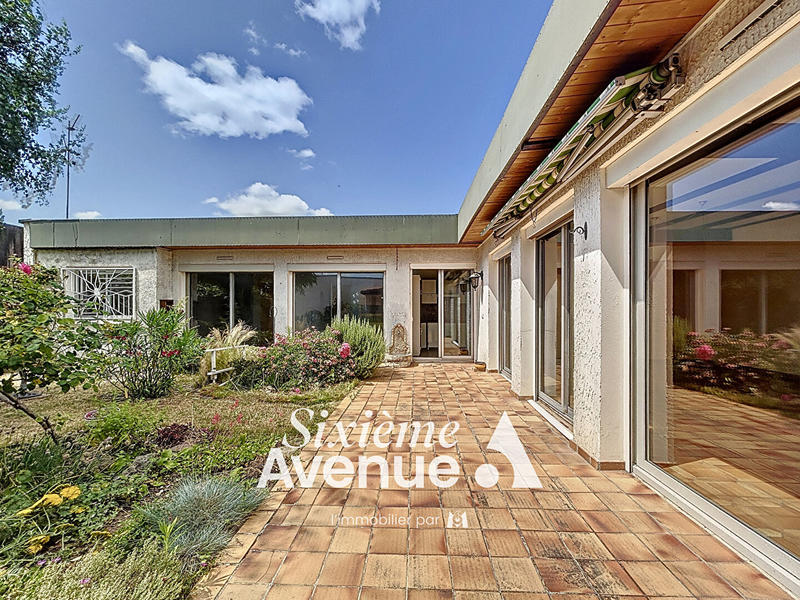 Maison - 105 m² - 4 pièces