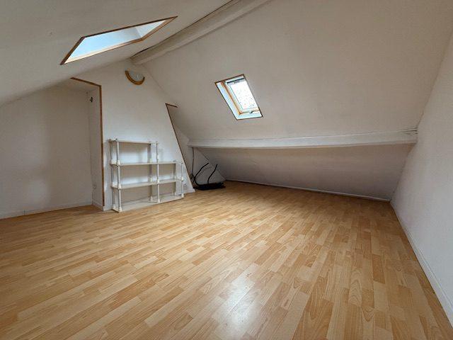 Maison - 102 m² - 5 pièces