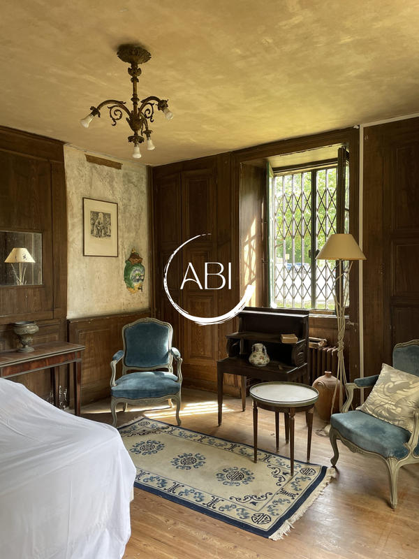 Villa - 269 m² - 11 pièces