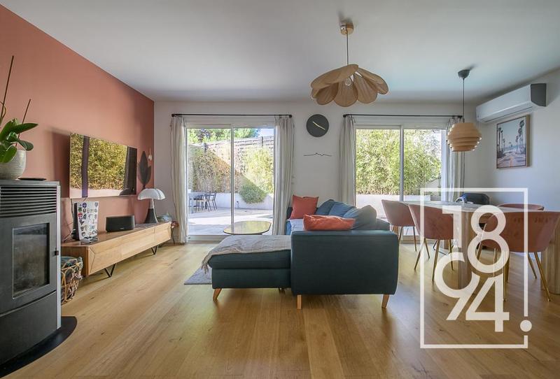 Maison - 102 m² - 5 pièces