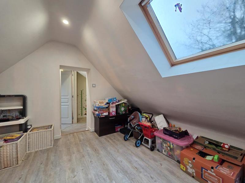 Maison - 91 m² - 4 pièces