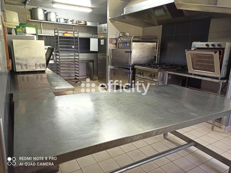 Bureau - 237 m² - 5 pièces