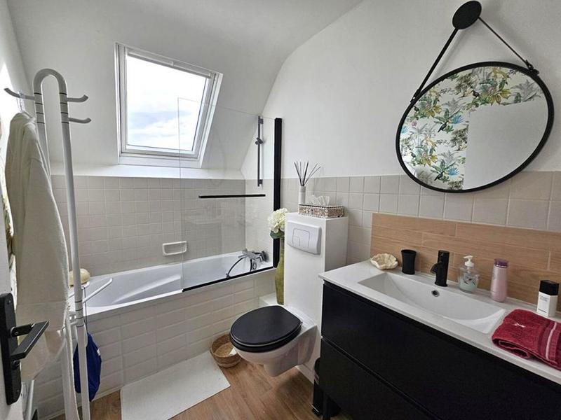 Maison - 105 m² - 5 pièces