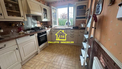 Maison - 93 m² - 4 pièces
