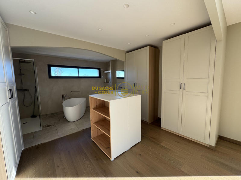 Villa - 169 m² - 5 pièces