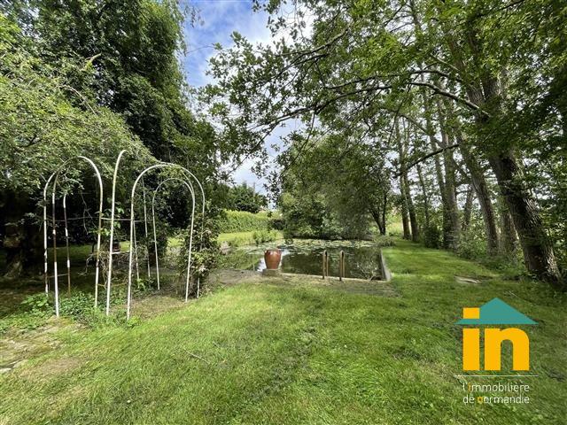 Maison de ville - 144 m² - 5 pièces