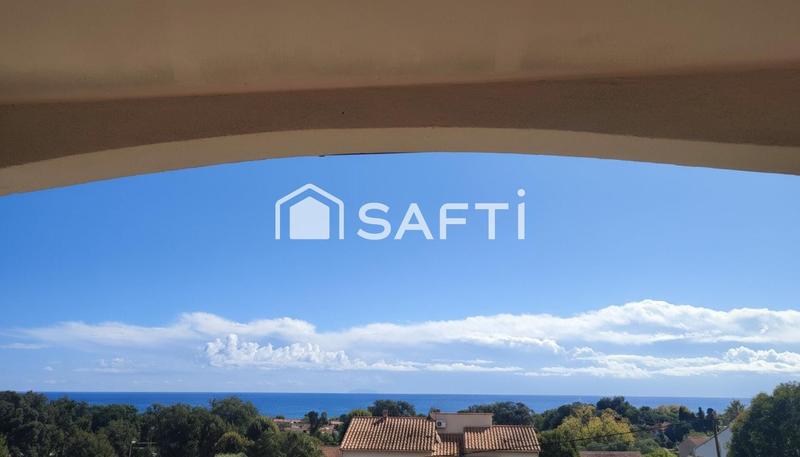 Maison - 228 m² - 7 pièces