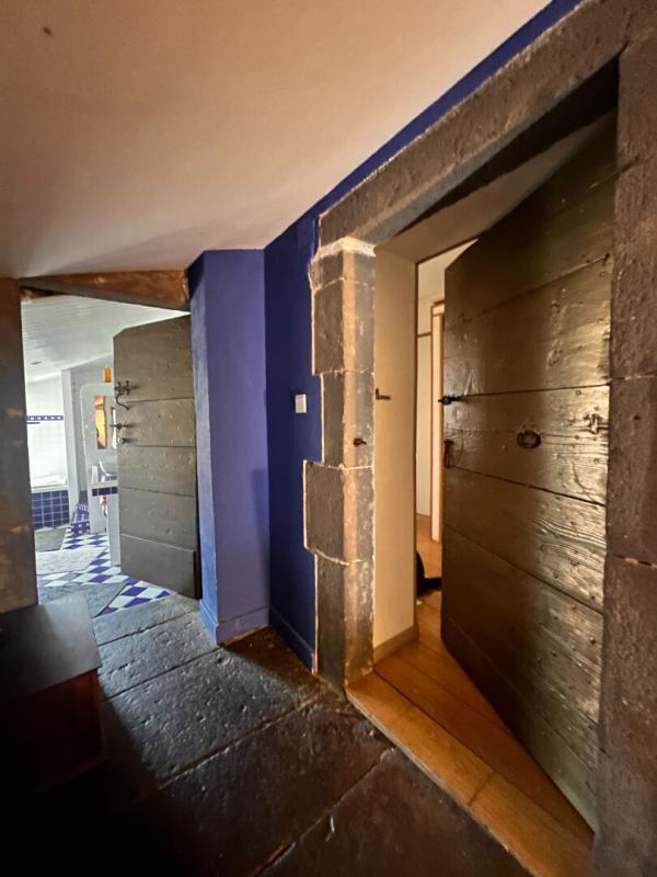 Maison - 280 m² - 8 pièces