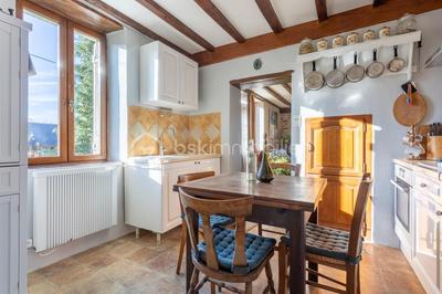 Corps de ferme - 153 m² - 6 pièces